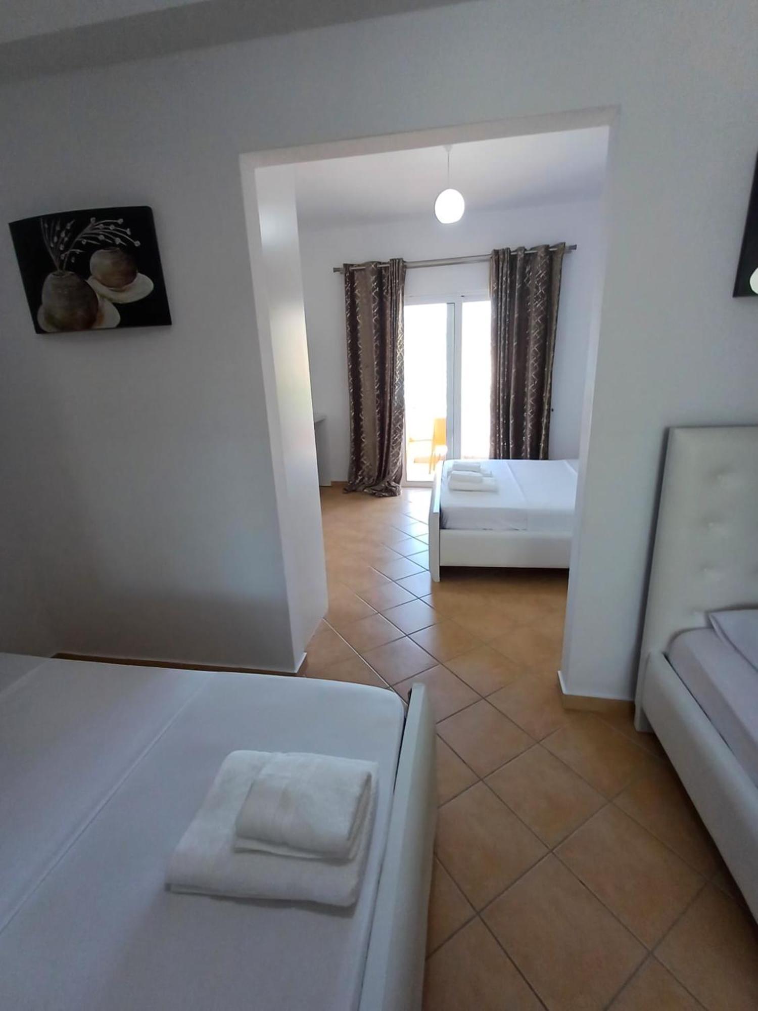 Hotel Sherifi Sarandë 외부 사진