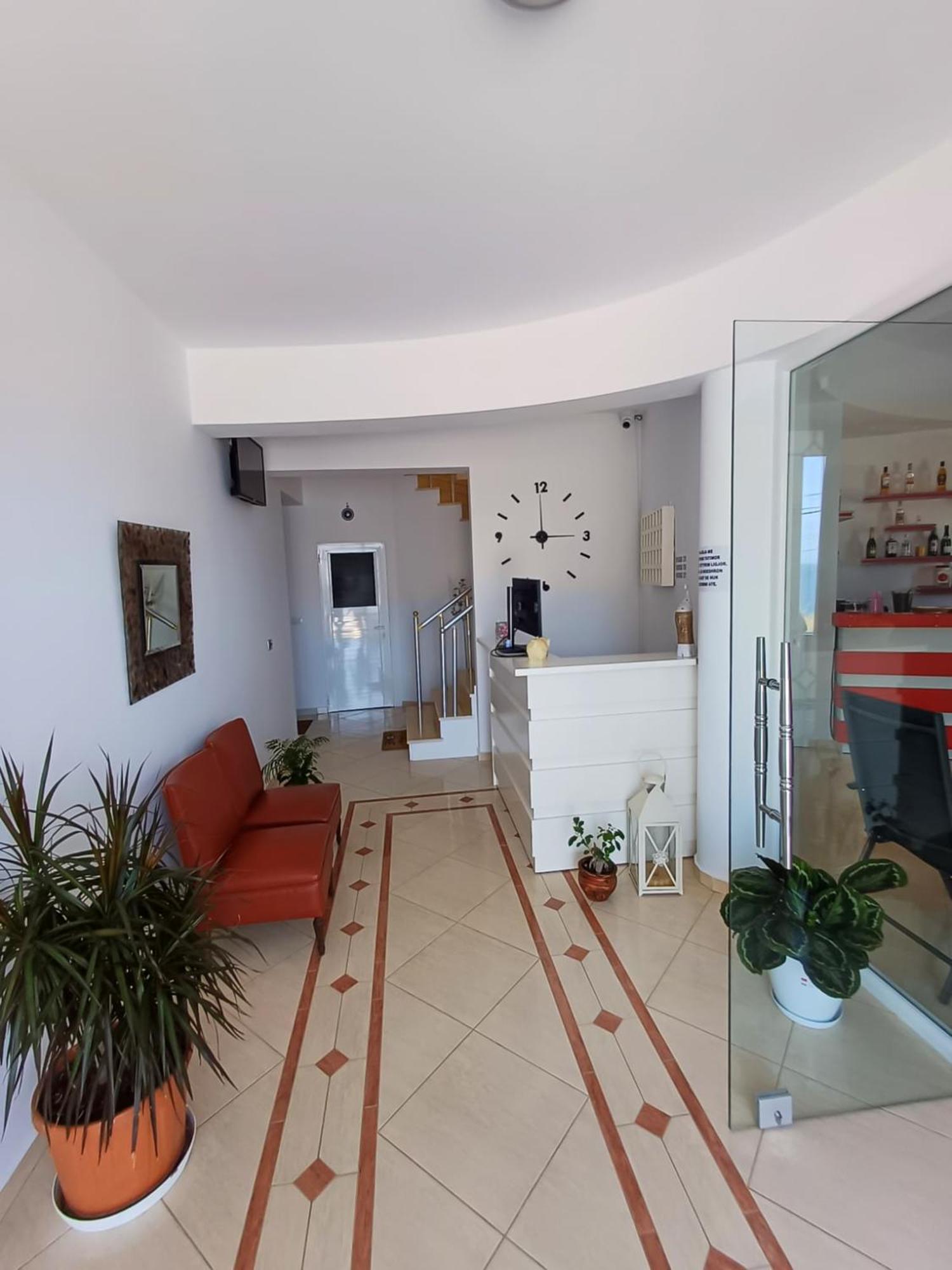 Hotel Sherifi Sarandë 외부 사진