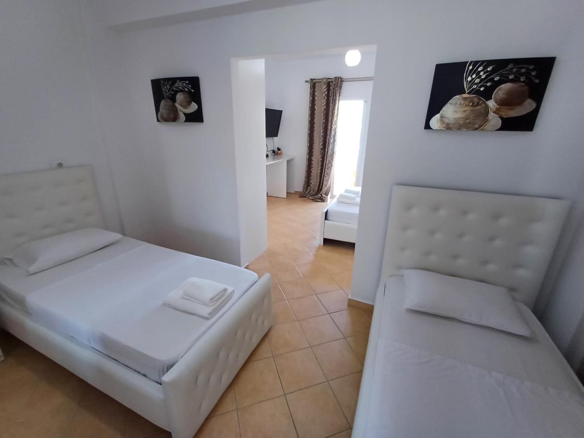 Hotel Sherifi Sarandë 외부 사진