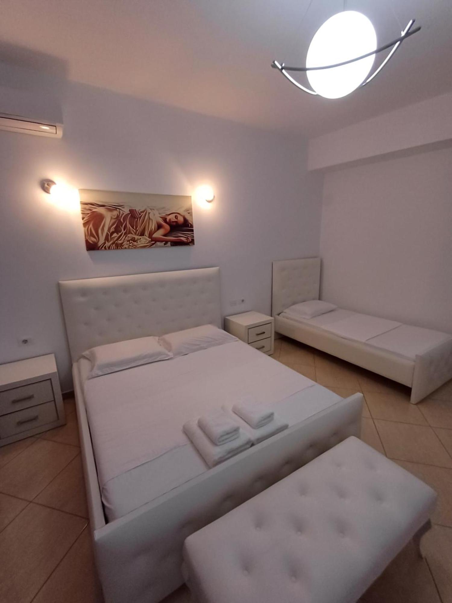 Hotel Sherifi Sarandë 외부 사진