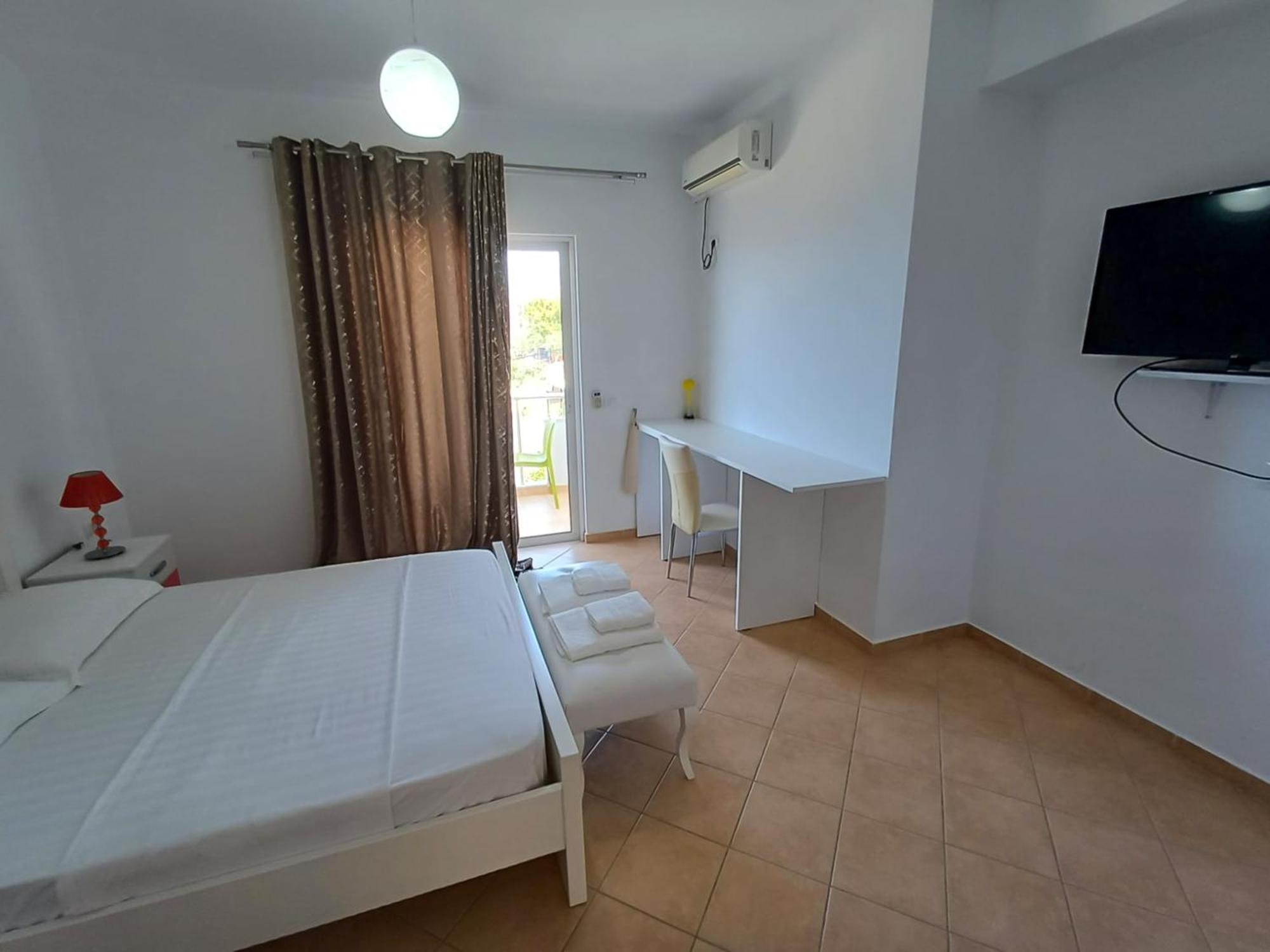 Hotel Sherifi Sarandë 외부 사진